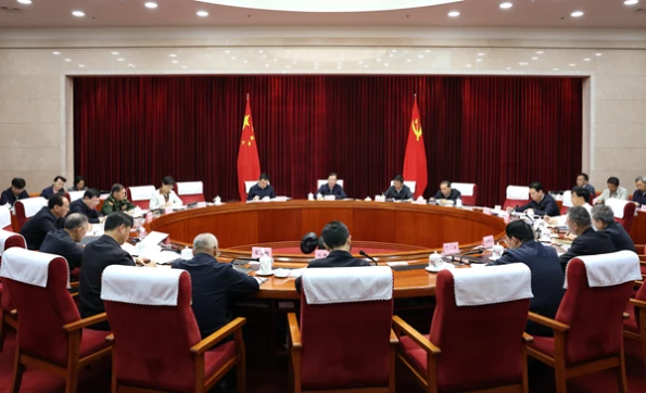 省委常委会召开会议认真学习贯彻习近平总书记重要讲话重要指示精神分析全省一季度经济运行情况,部署下一步工作 王宁主持